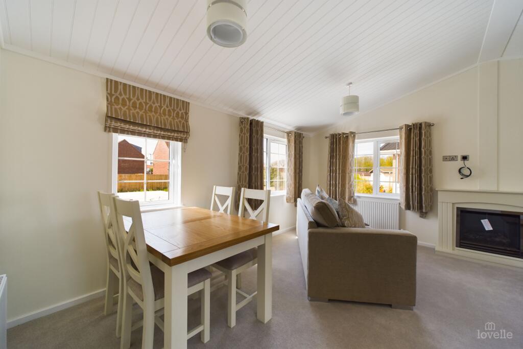 2 bedroom park home for sale in Barton Broads Park, Maltkiln Road