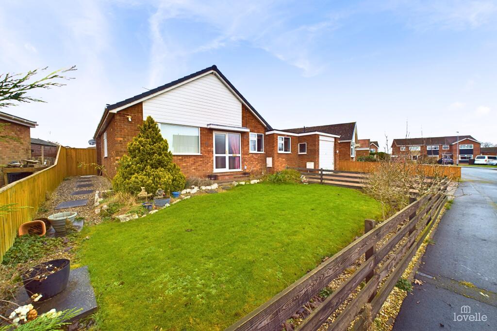 Main image of property: Parkdale, Barton-upon-Humber, North Lincolnshire, DN18