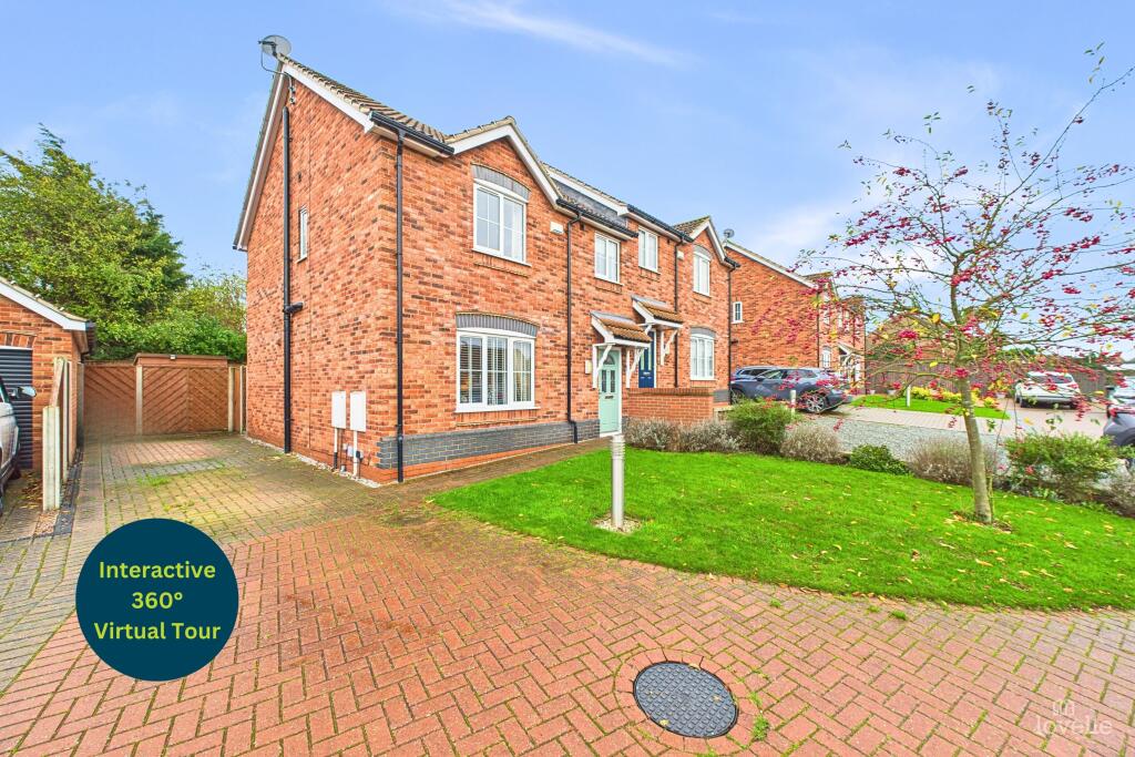 Main image of property: Glanford Rise, Barton-upon-Humber, North Lincolnshire, DN18