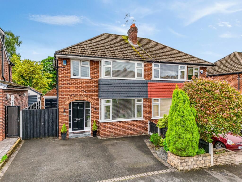 3 bedroom semidetached house for sale in Tenby Drive, Cheadle Hulme, SK8