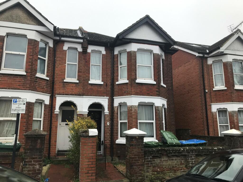 5 bedroom house for rent in Harborough Road, Bedford Place, SO15