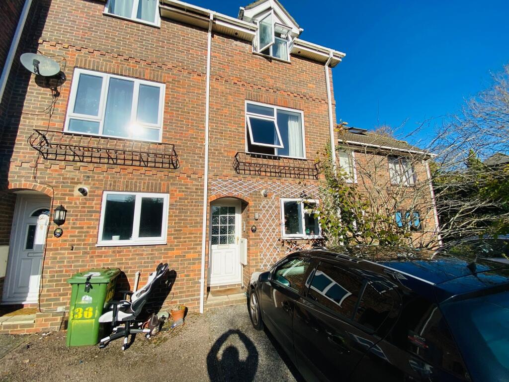 Main image of property: Berkeley Close, Southampton