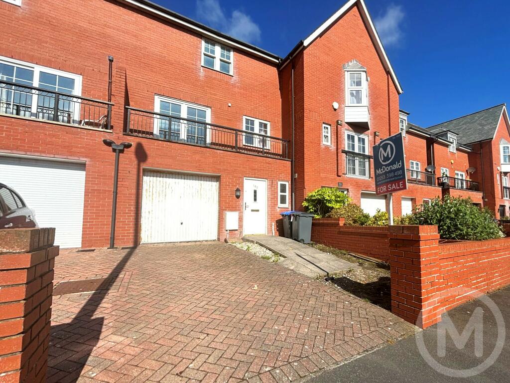 4 bedroom terraced house for sale in Holmfield Road, Bispham, FY2