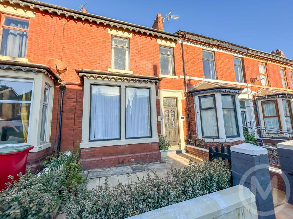 Main image of property: Woodland Grove, Blackpool, FY3 9ET