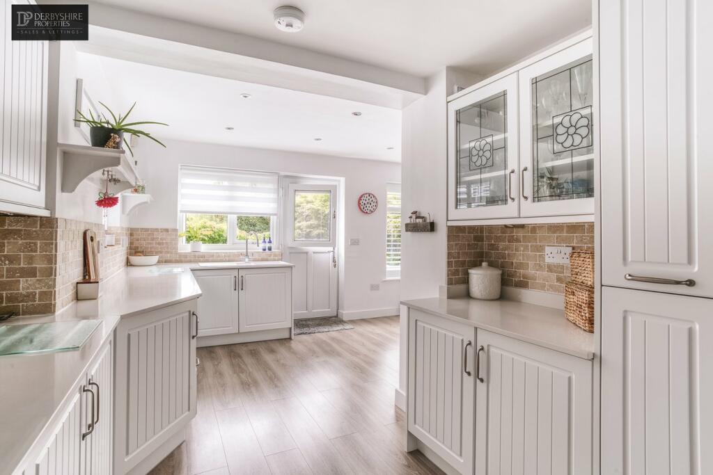 Additional property image - Brook Street, Loscoe, DE75