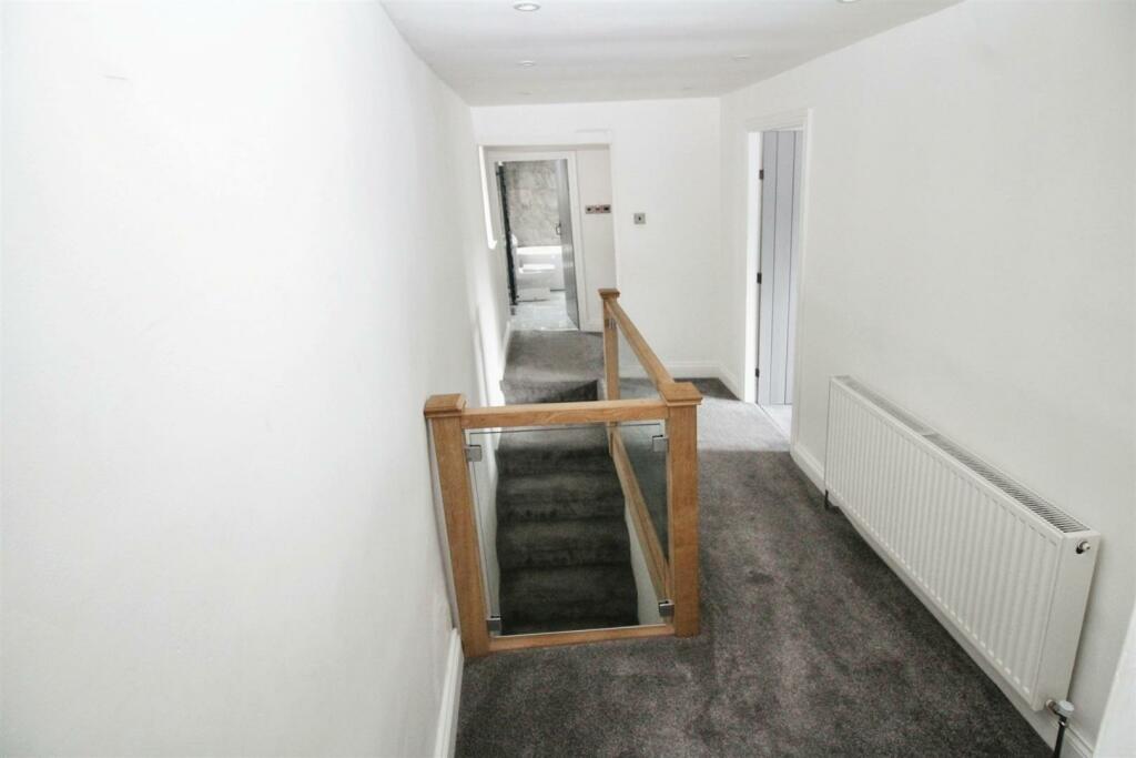Additional property image - Tunwel Lane Cottages, Sovereign Court, Bradford BD2 2DB