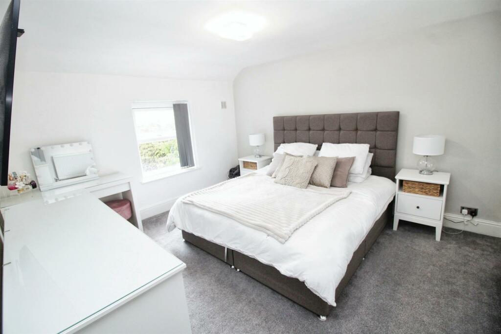 Additional property image - Tunwel Lane Cottages, Sovereign Court, Bradford BD2 2DB