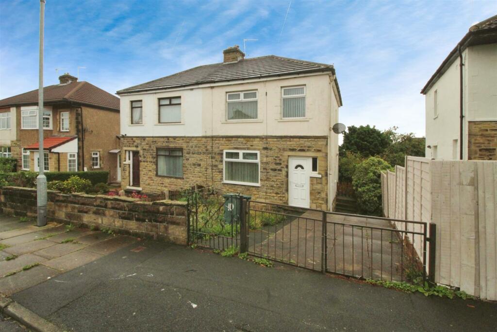 Main image of property: Leafield Avenue, Bradford, BD2 3SD