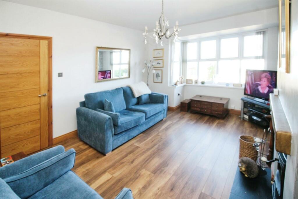 Additional property image - Bolton Hall Road, Bradford, BD2 1QB