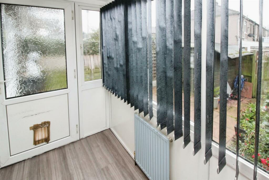Additional property image - Peveril Mount, Bradford, BD2 3JY