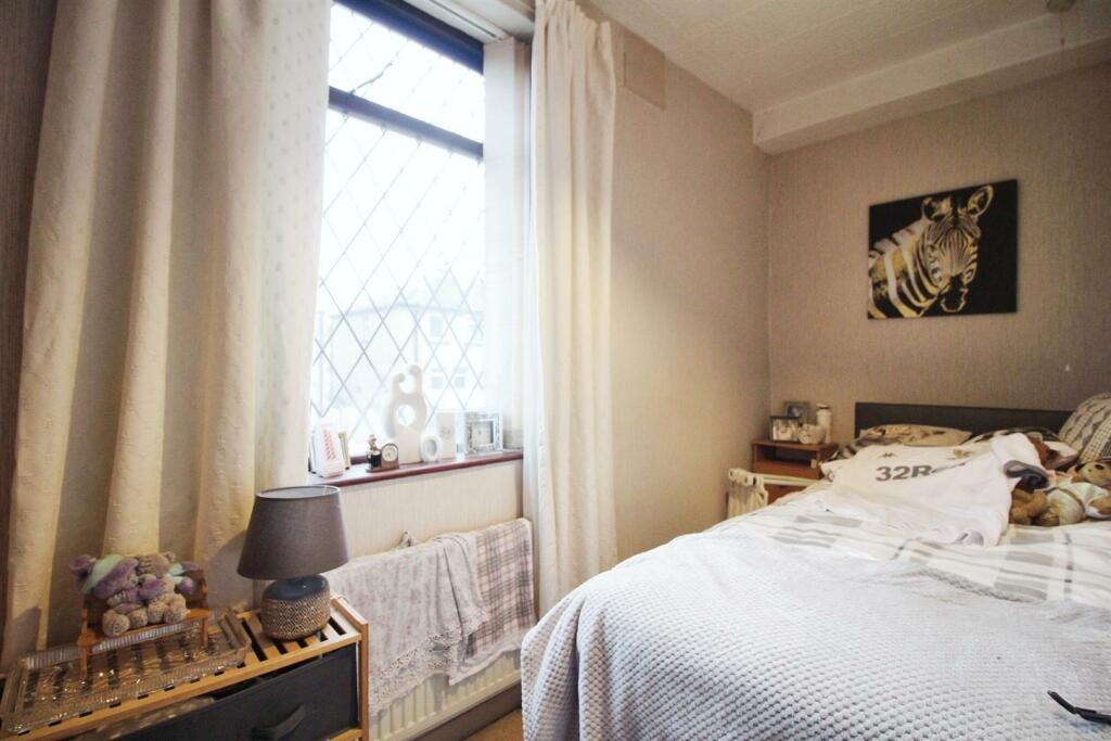 Additional property image - Moorside Road, Bradford, BD2 3HS