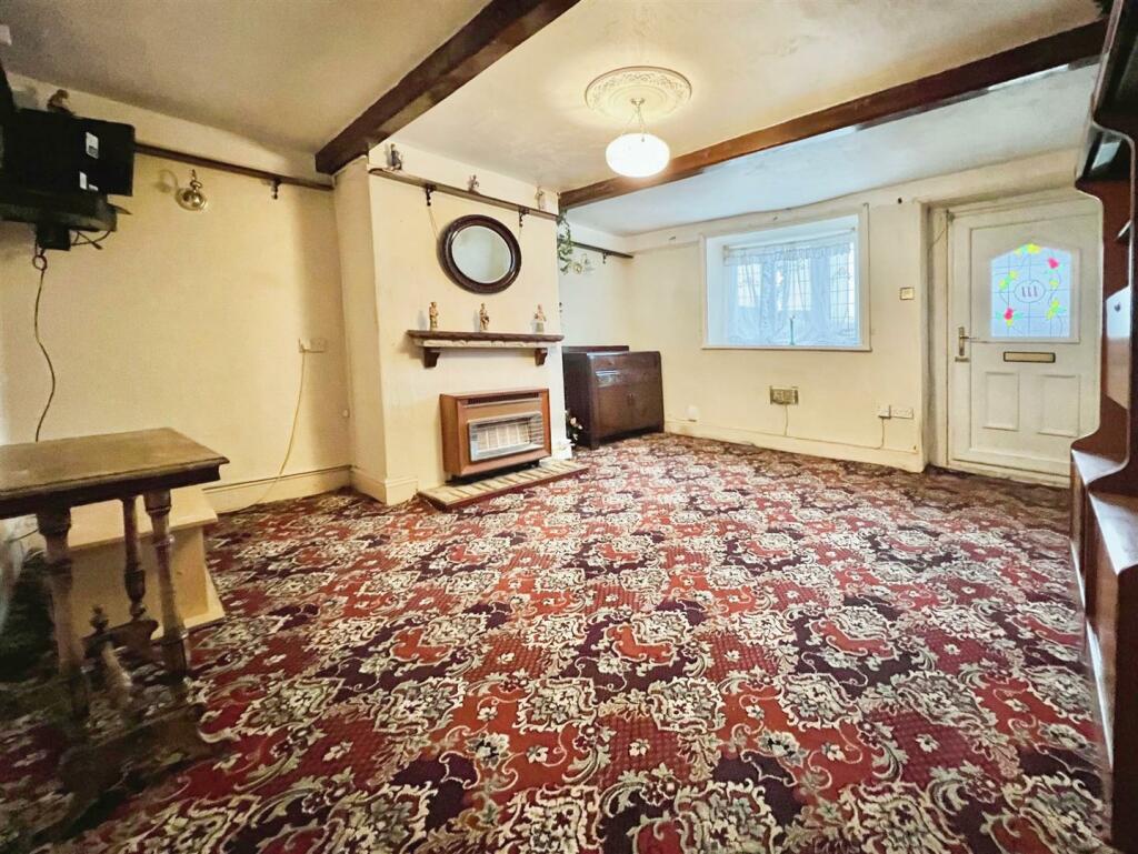 Additional property image - Cutler Heights Lane, Bradford, BD4 9LE