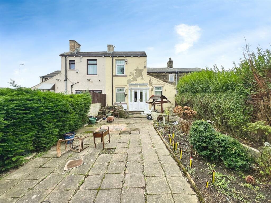 Additional property image - Cutler Heights Lane, Bradford, BD4 9LE