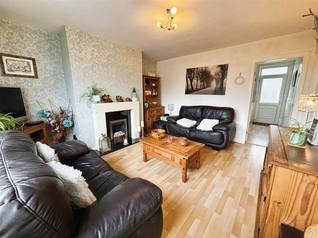 Additional property image - Musgrave Drive, Bradford, BD2 3JZ