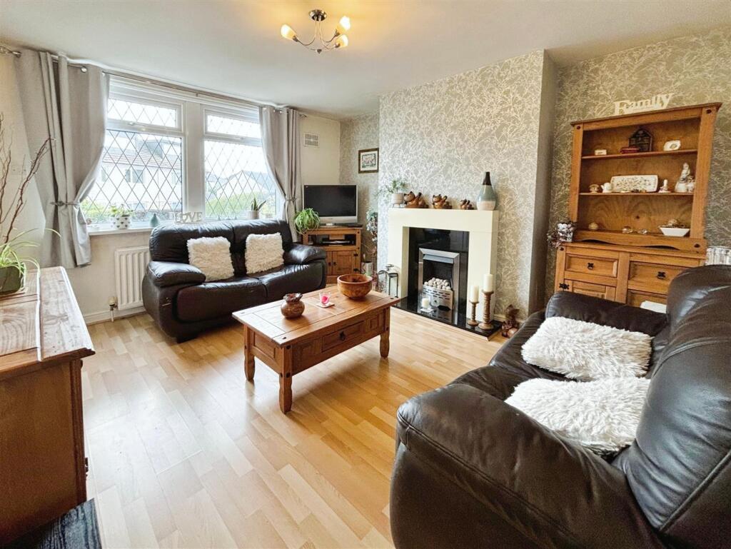 Additional property image - Musgrave Drive, Bradford, BD2 3JZ