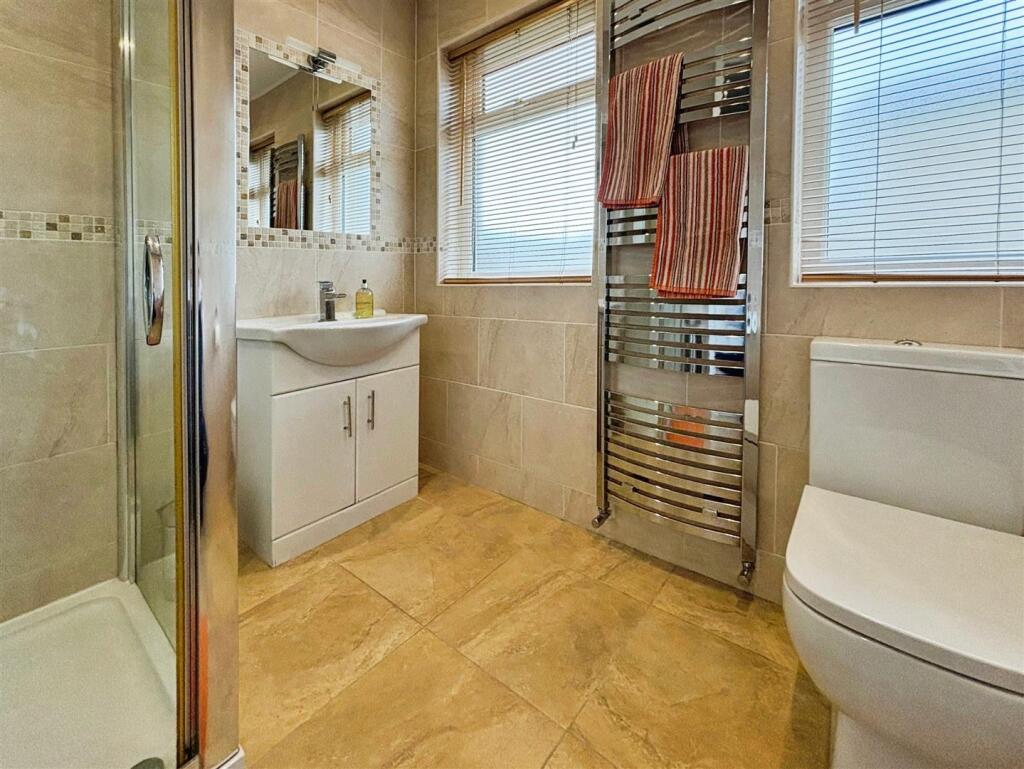 Additional property image - Robin Close, Bradford, BD2 2EZ
