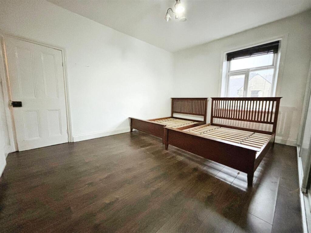 Additional property image - Heaton Road, Bradford, BD9 4RY
