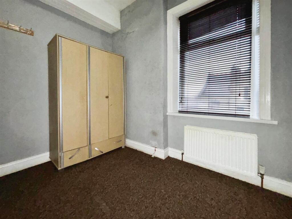 Additional property image - Heaton Road, Bradford, BD9 4RY