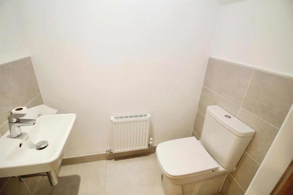 Additional property image - Victoria Road, Bradford, BD2 2DJ