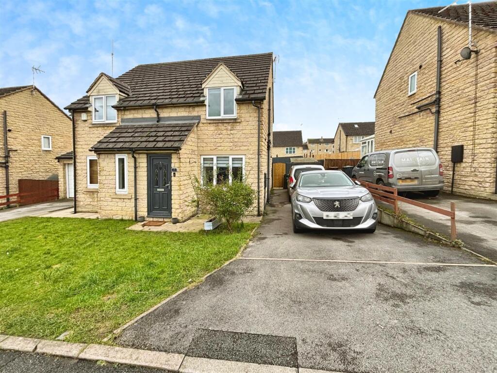Main image of property: Applehaigh Close, Bradford, BD10 9DW