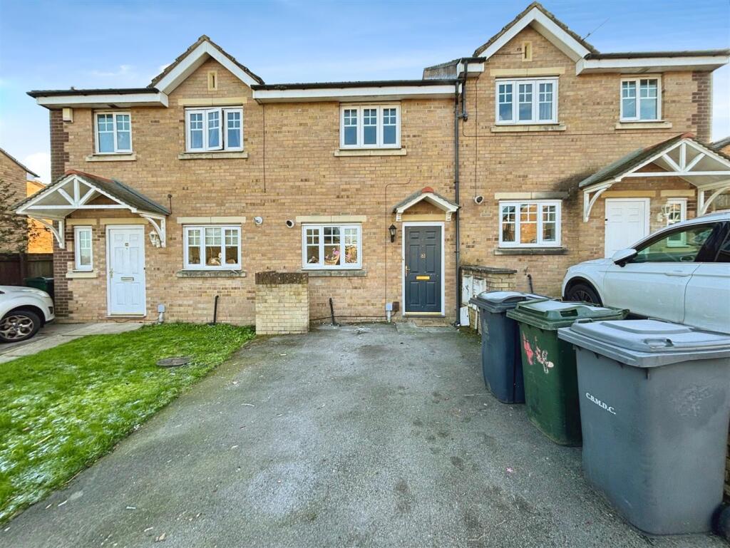 Main image of property: Yewdall Way, Bradford, BD10 8EE