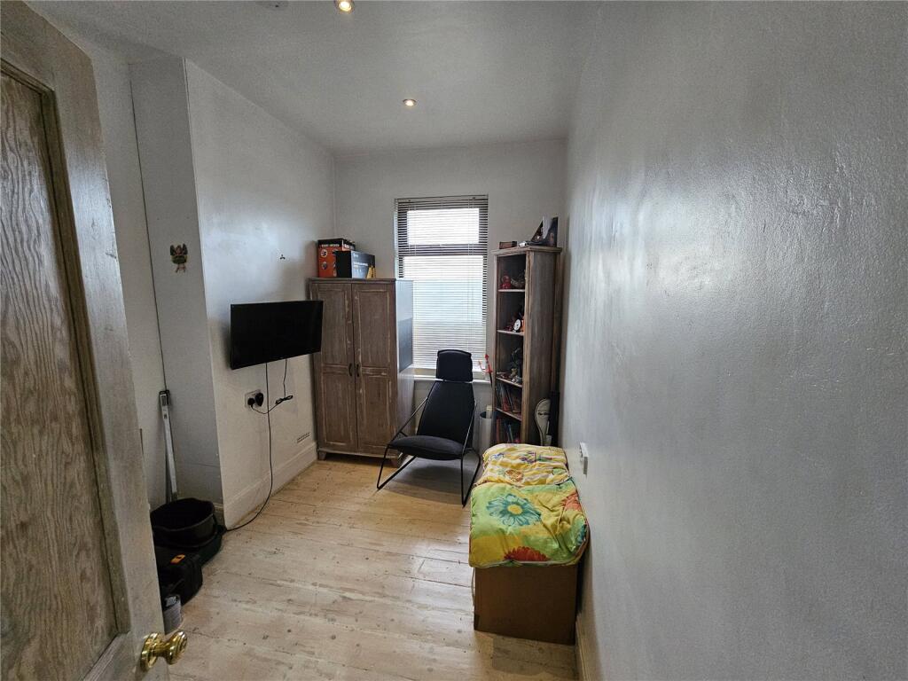 Additional property image - Thingwall Park, Fishponds, Bristol, BS16