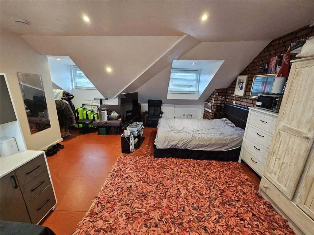 Additional property image - Thingwall Park, Fishponds, Bristol, BS16
