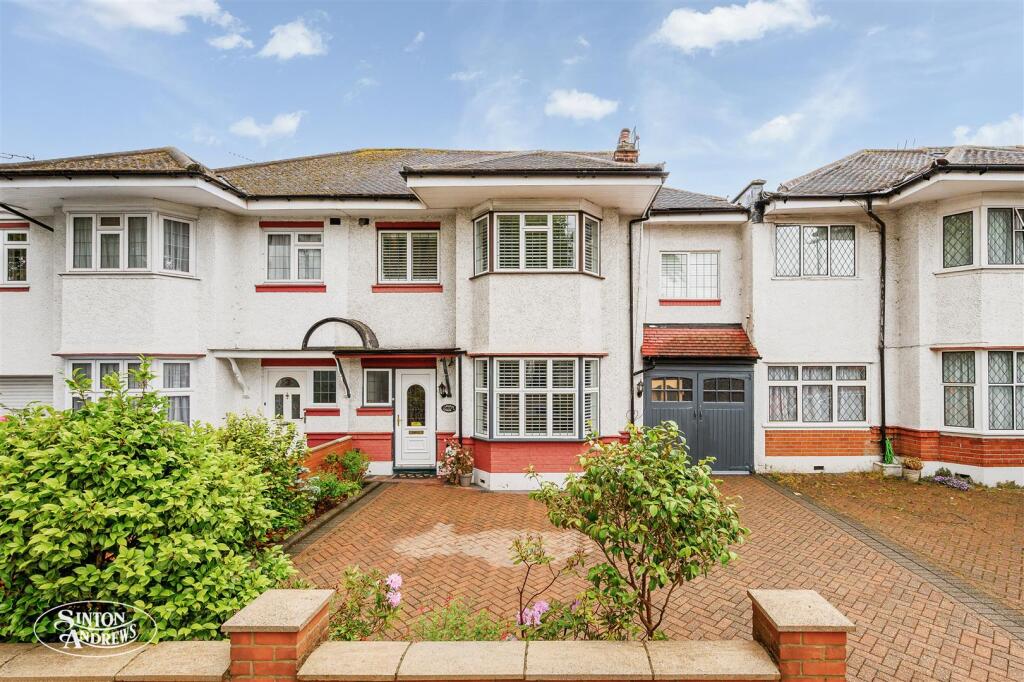 Main image of property: Royal Gardens, Hanwell