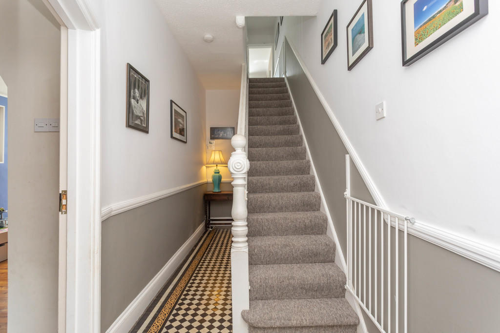 5 bedroom semidetached house for sale in Coldershaw Road, West Ealing, W13