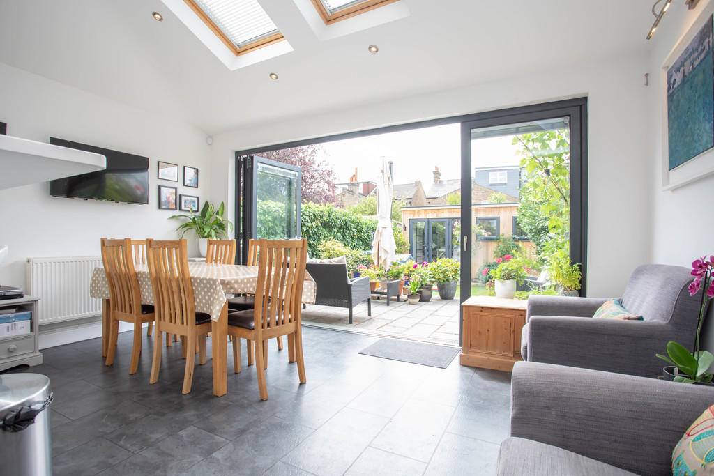 5 bedroom semidetached house for sale in Coldershaw Road, West Ealing, W13