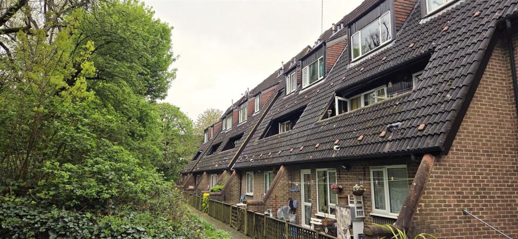 Main image of property: Abbeyfields Close, London