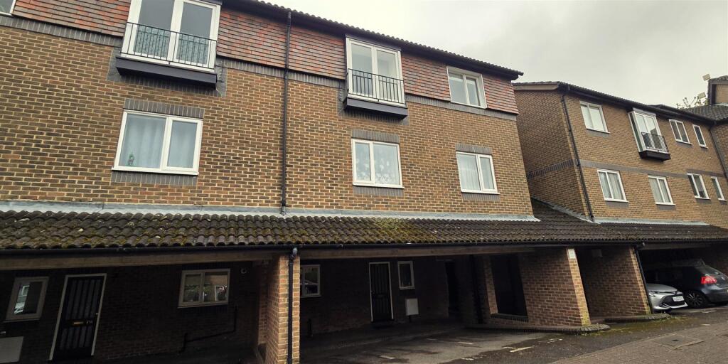 Main image of property: Abbeyfields Close, London