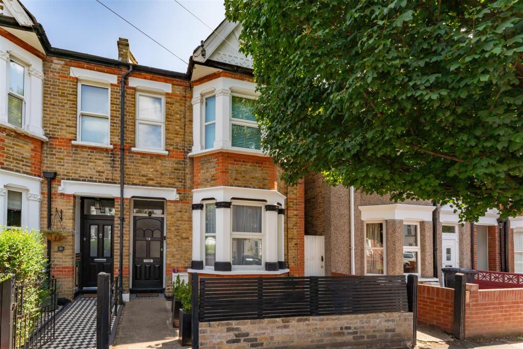 Main image of property: Grove Avenue, London
