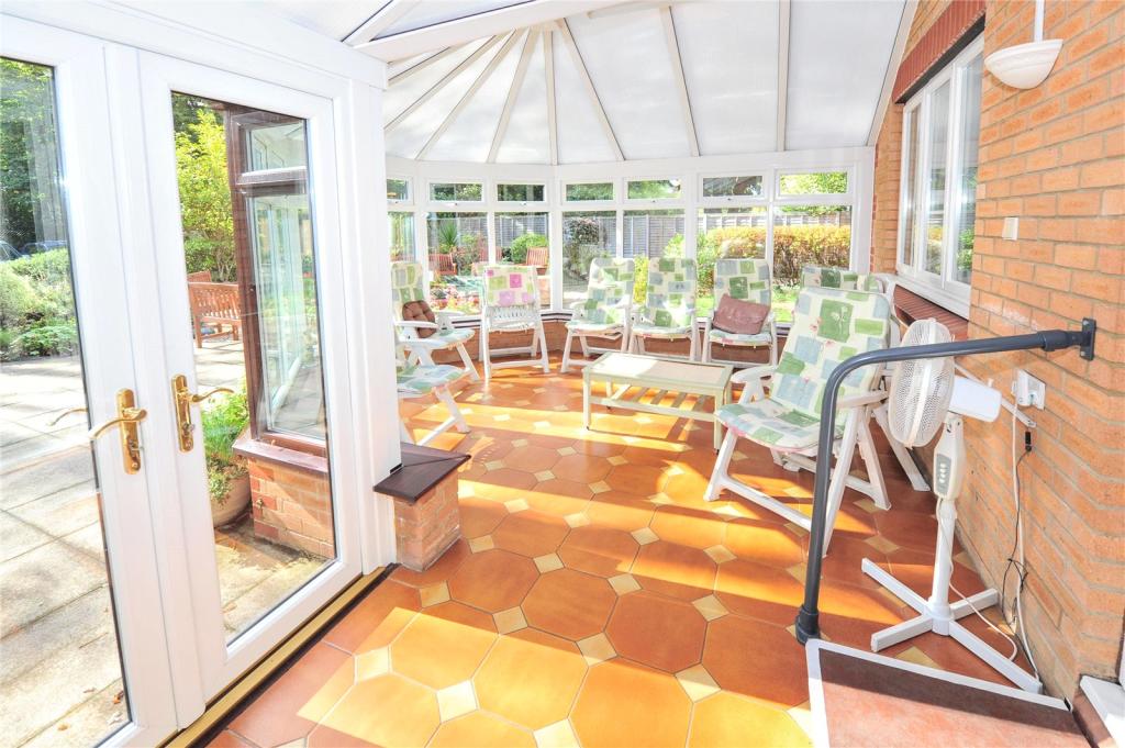 1 bedroom apartment for sale in Parkstone Road, Poole, Dorset, BH15