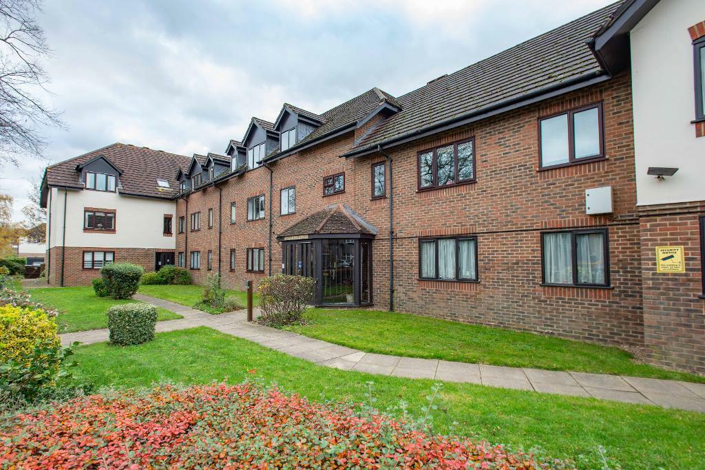 1 bedroom retirement property for sale in 34 Sevenoaks Road, Orpington