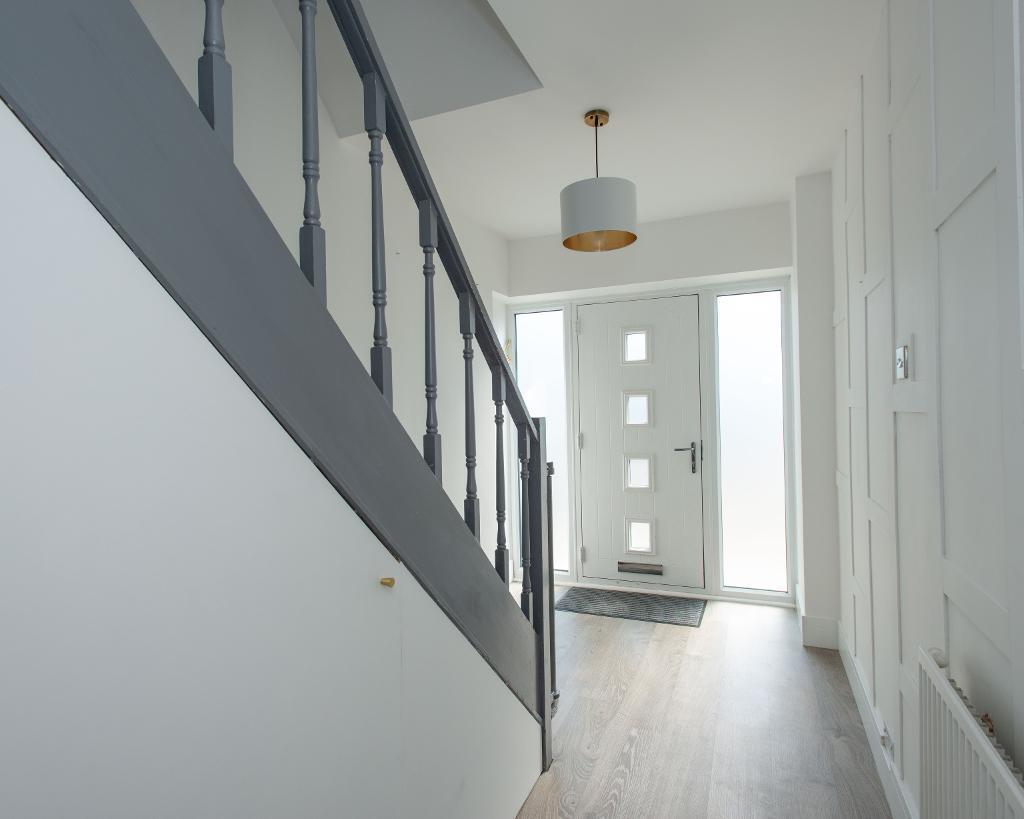 Additional property image - Lincoln Green Road, Orpington, Kent, BR5 2DX