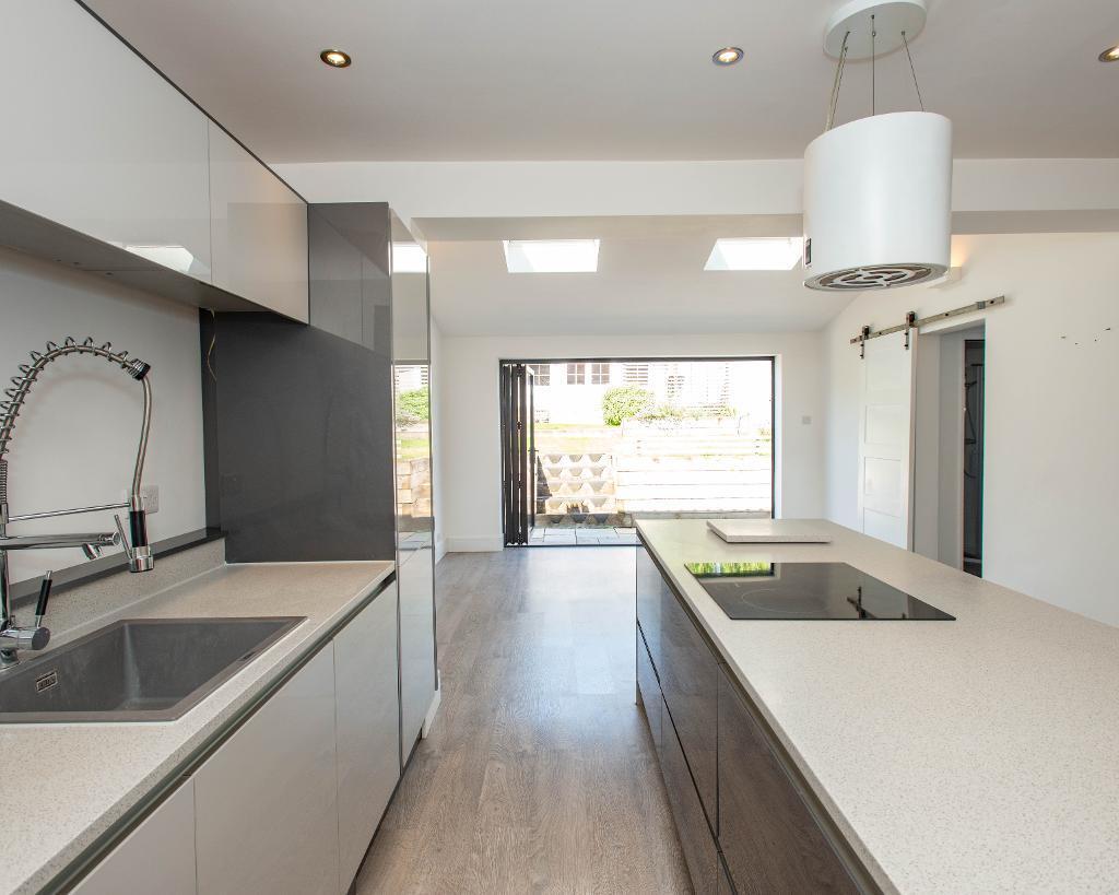 Additional property image - Lincoln Green Road, Orpington, Kent, BR5 2DX