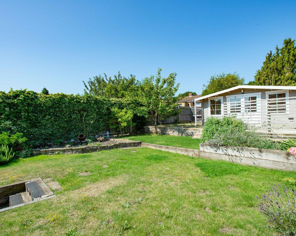 Additional property image - Lincoln Green Road, Orpington, Kent, BR5 2DX