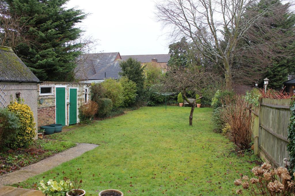 Additional property image - Park Avenue, Orpington, Kent, BR6 9EQ