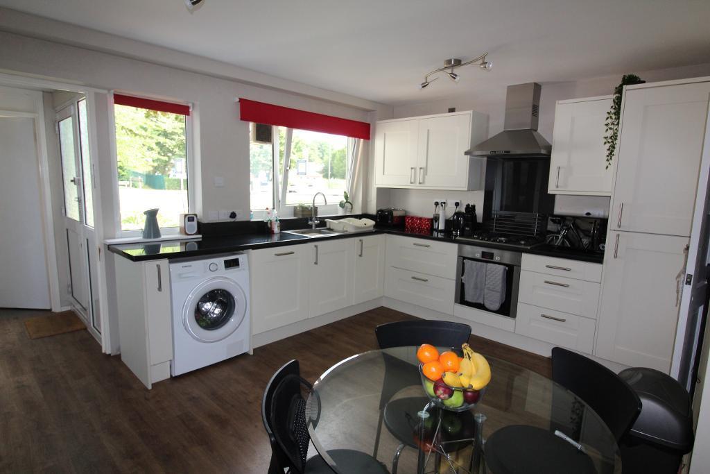 3 bedroom end of terrace house for sale in Cowden Road, Orpington, BR6