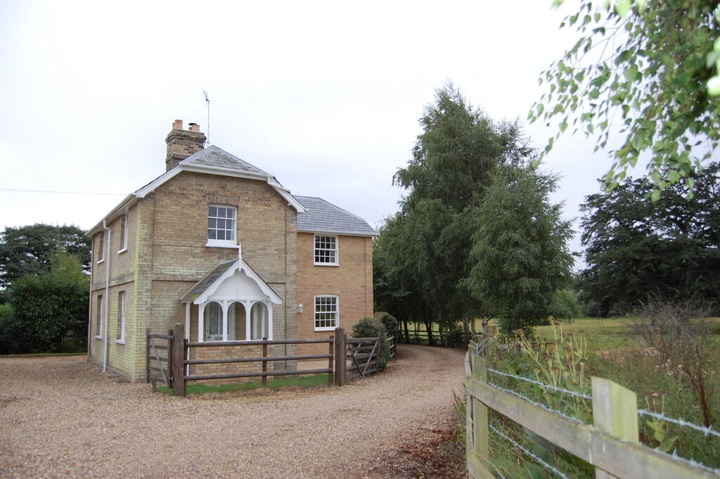 Main image of property: Colchester Road, Dedham