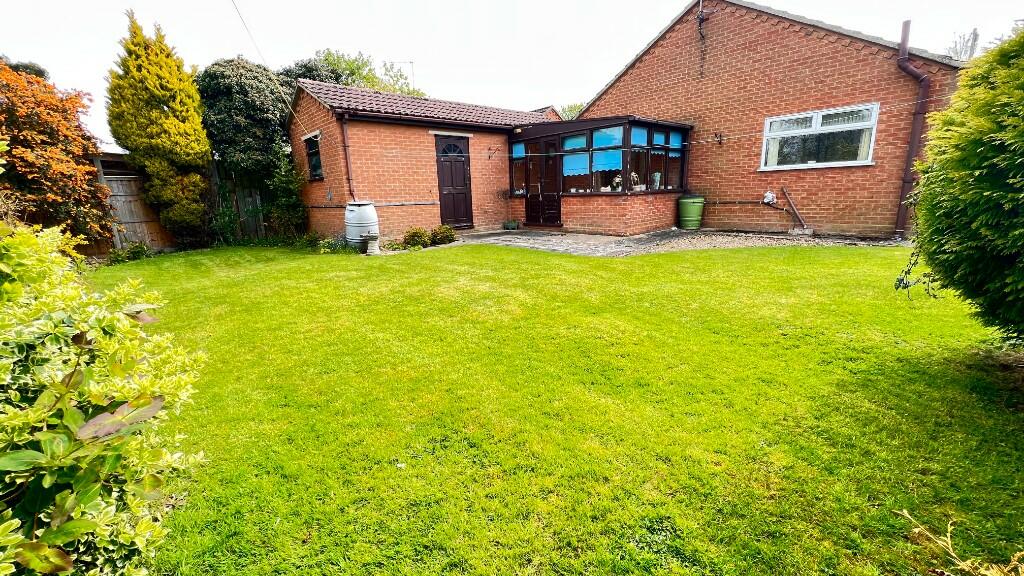 2 bedroom detached bungalow for sale in Wisbech Road, Walpole St Andrew