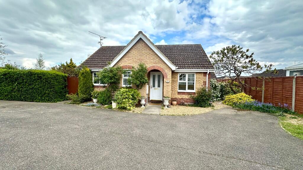 Main image of property: Fleetwood Close, March, Cambridgeshire, PE15