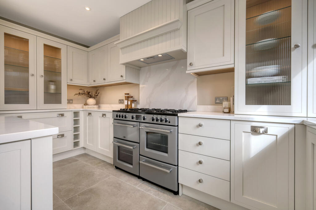 Additional property image - West Mersea, CO5