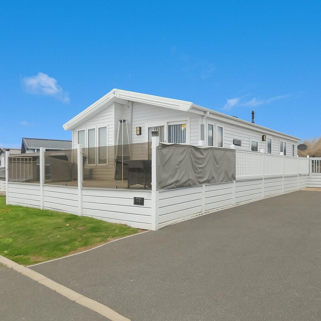Main image of property: Coopers Beach Caravan Park, CO5