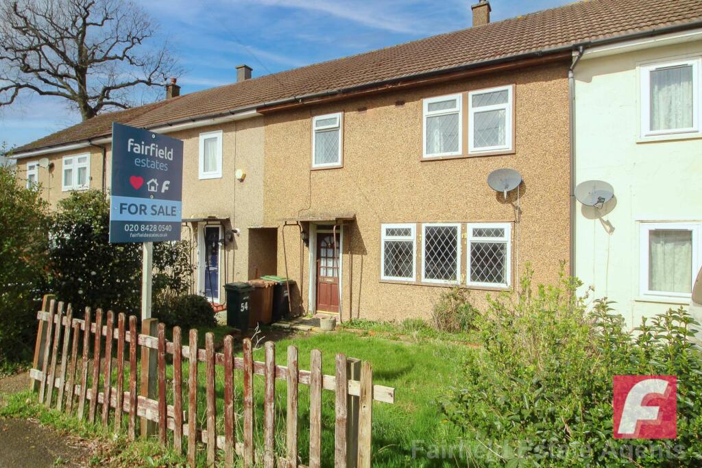 3 bedroom terraced house for sale in Heysham Drive, South Oxhey, WD19