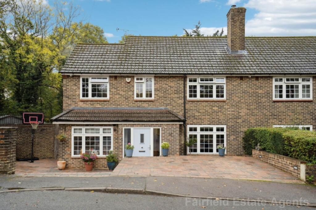 Main image of property: Huntercrombe Gardens, South Oxhey