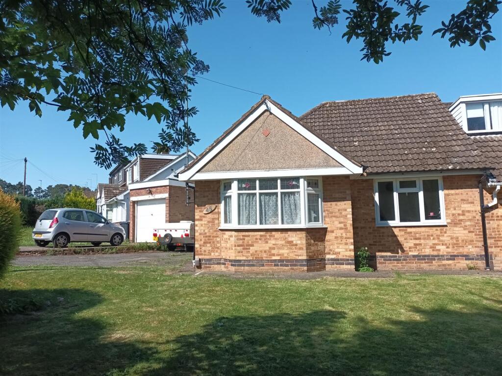 Main image of property: Landsdown Drive, Westone, Northampton, NN3 3ED