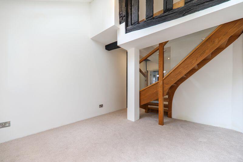 2 bedroom terraced house for sale in High Street, Chalfont St. Giles, HP8