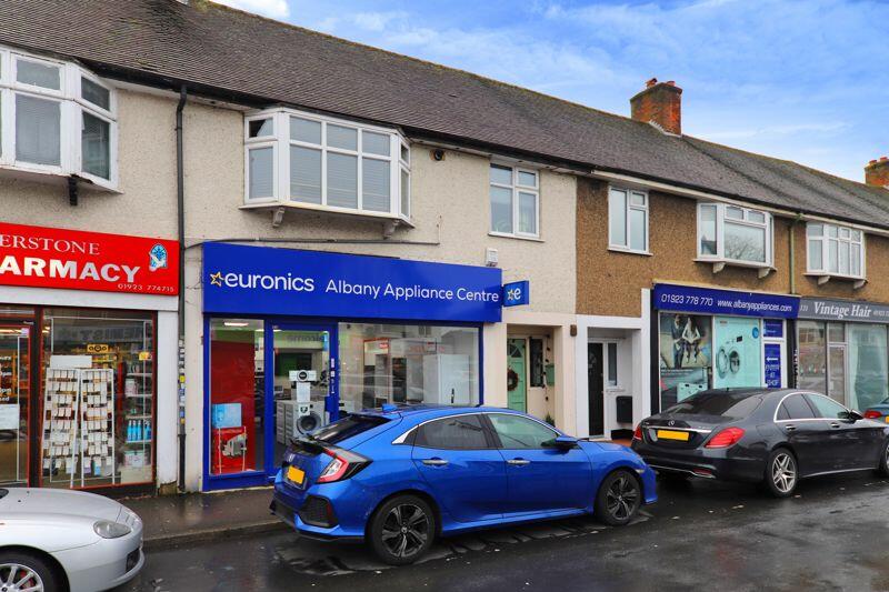 Commercial property for rent in Uxbridge Road, Rickmansworth, WD3